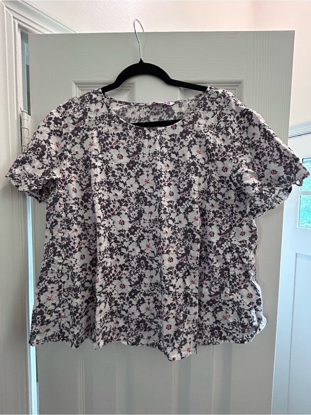 Liberty London for Uniqlo White Floral Short-Sleeve Linen Blouse Large